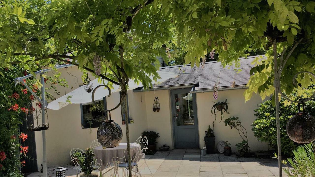 Avrillé-les-Ponceaux La Marelle Bed & Breakfast エクステリア 写真